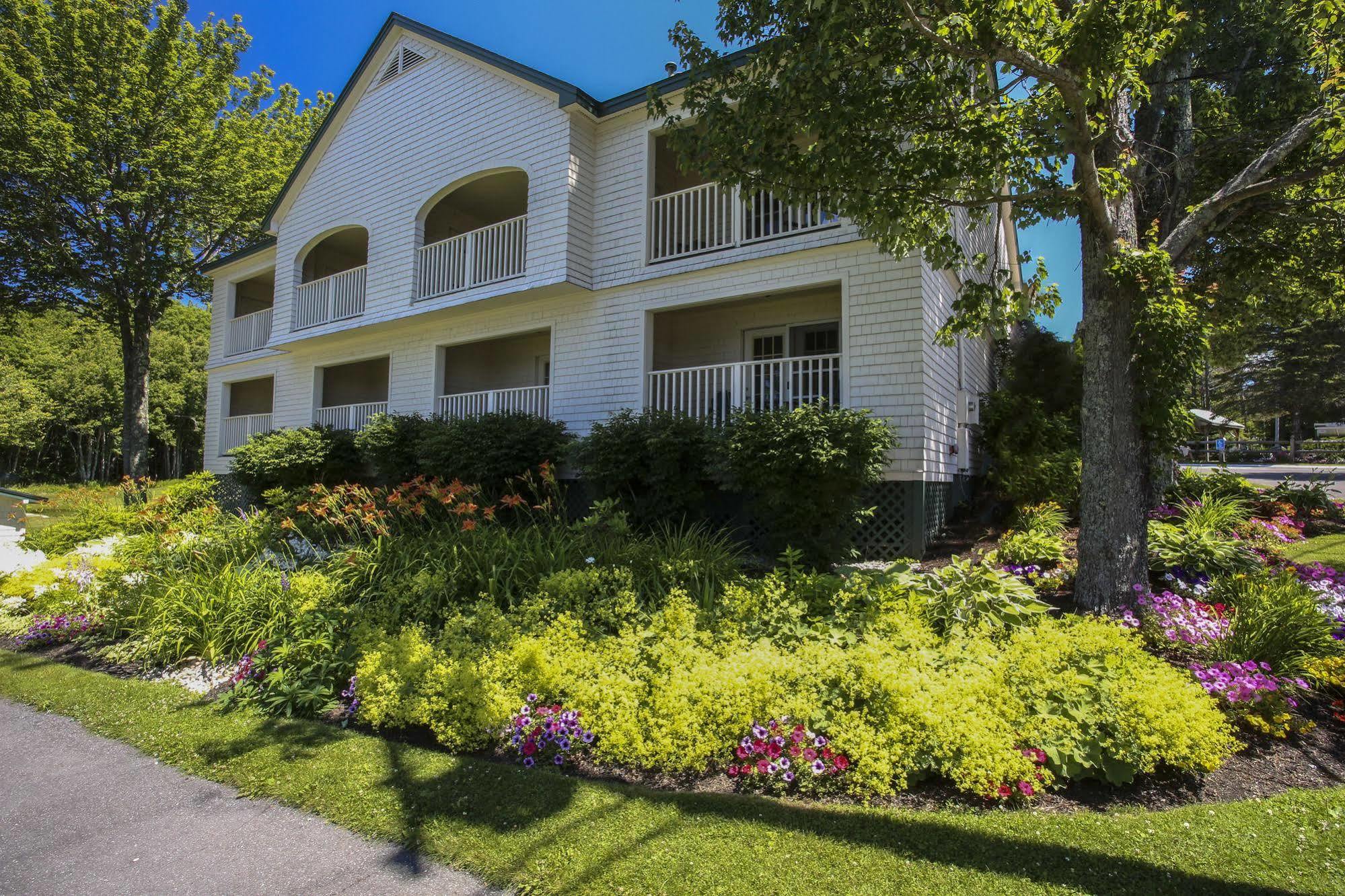 Spruce Point Inn Resort And Spa Boothbay Harbor Exterior photo